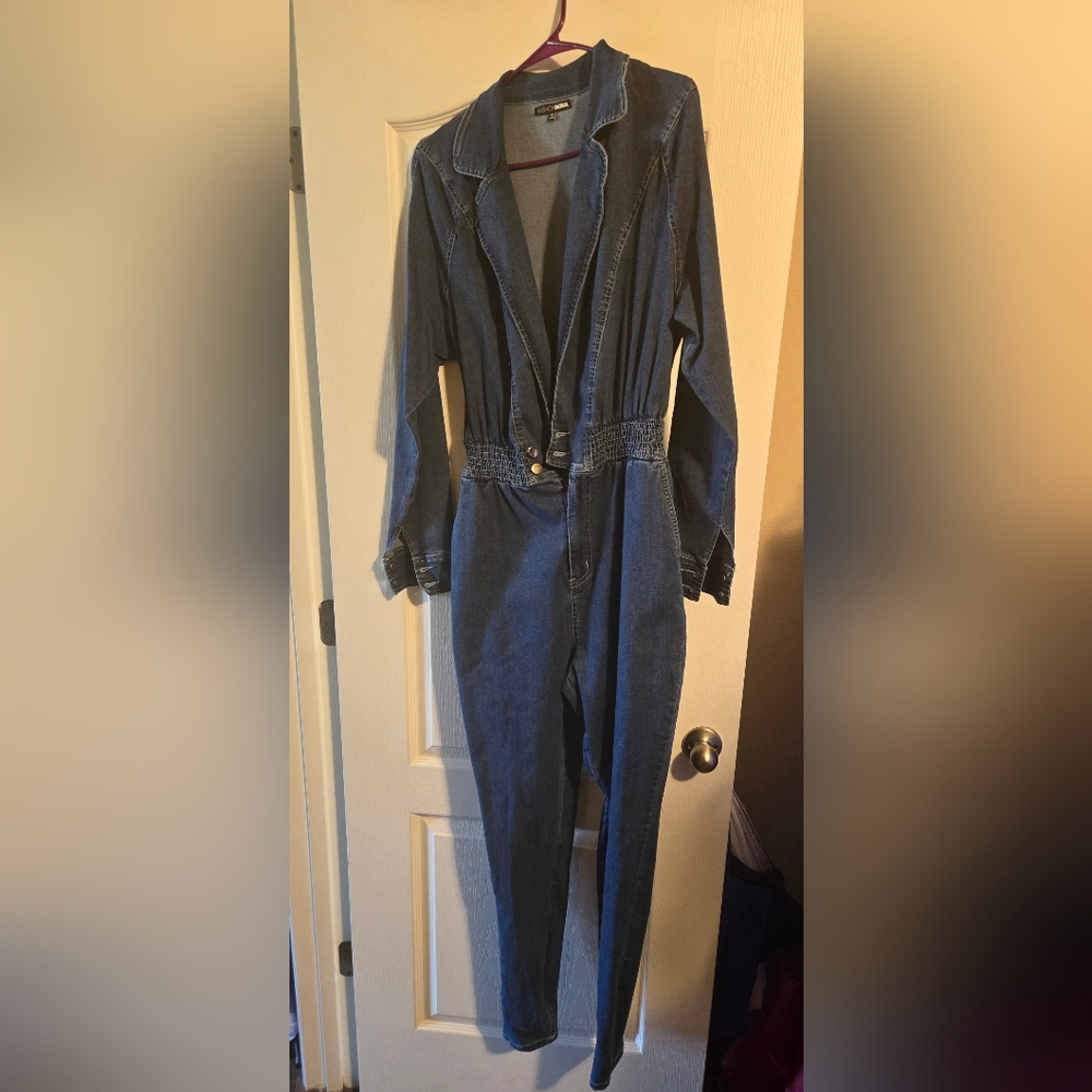 Jean jumpsuit from fashionova never warn buy tag removed.